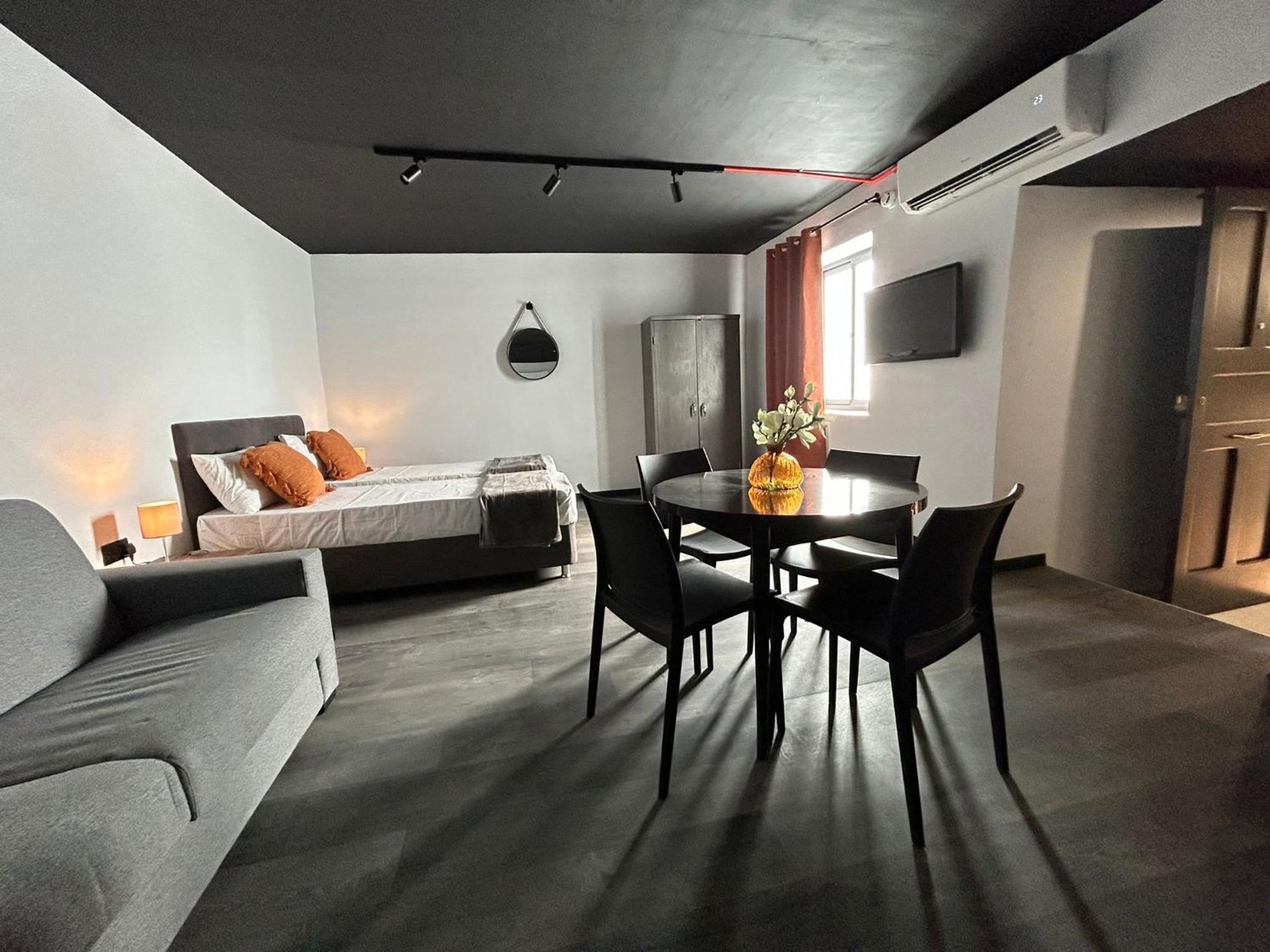Cospicua The Lodge מראה חיצוני תמונה